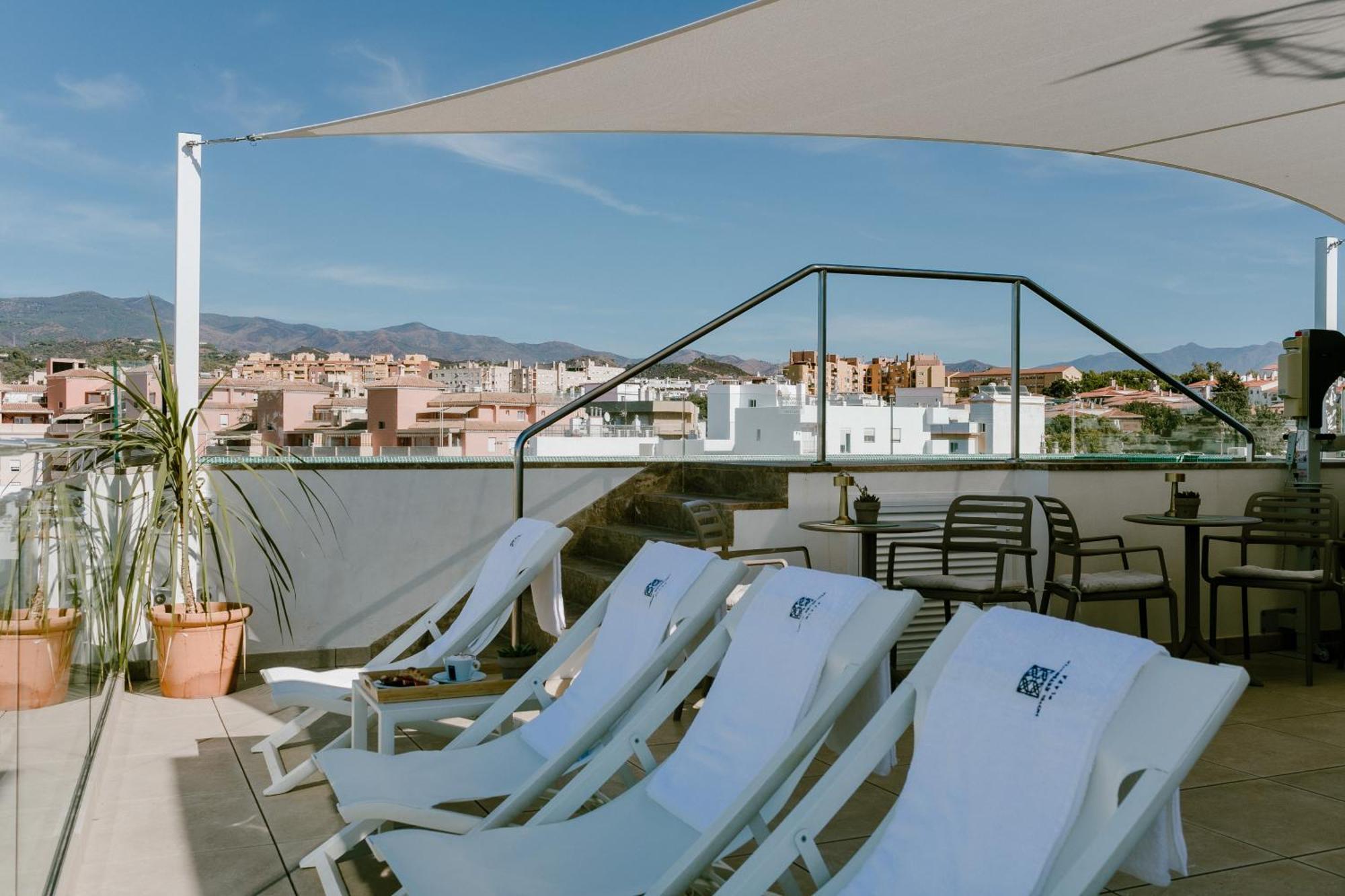 Hotel Estepona Plaza 外观 照片