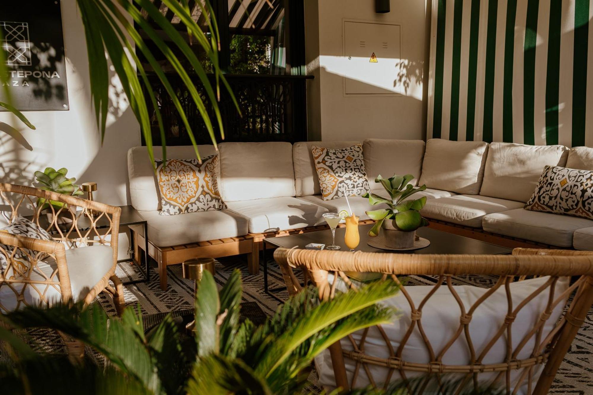 Hotel Estepona Plaza 外观 照片