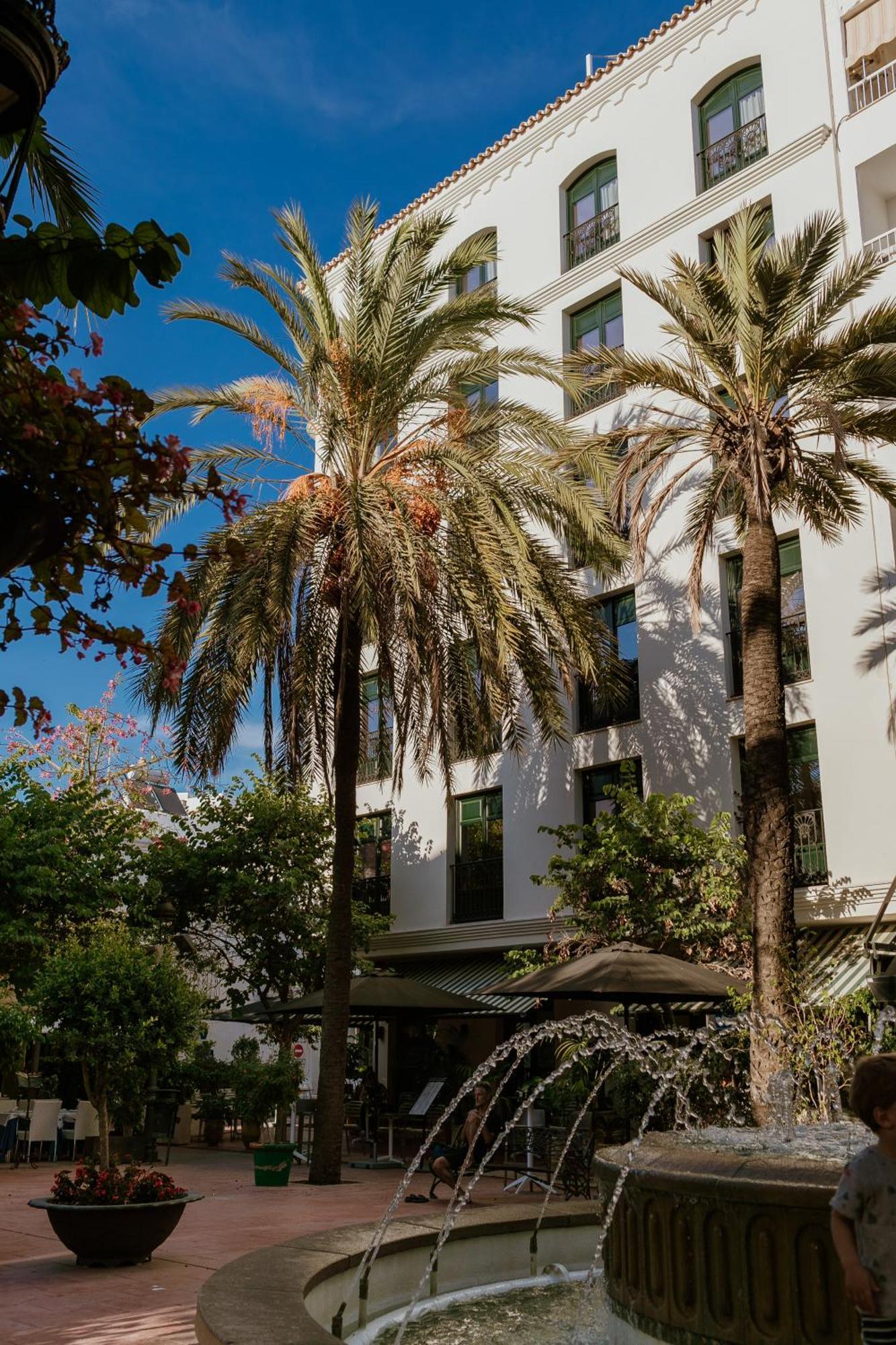Hotel Estepona Plaza 外观 照片