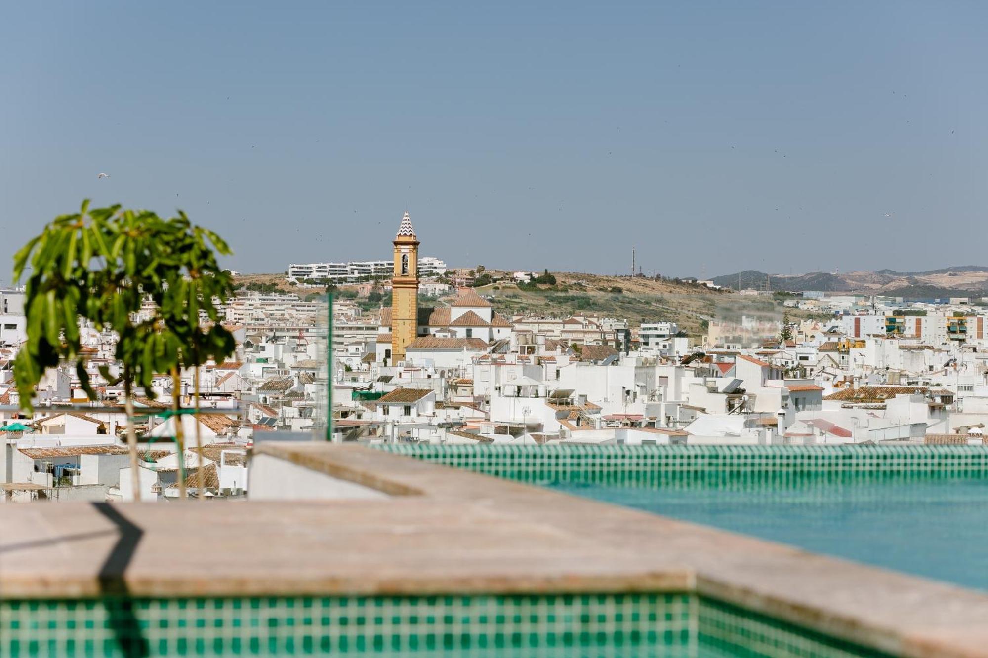 Hotel Estepona Plaza 外观 照片