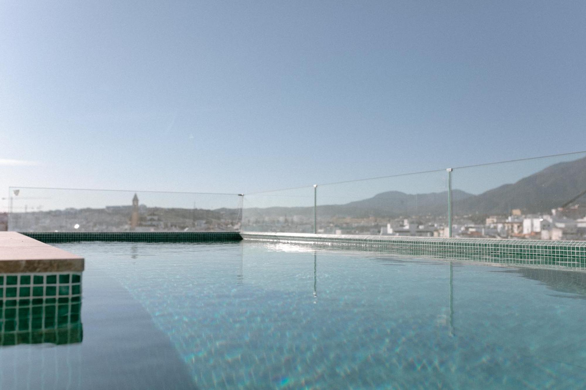 Hotel Estepona Plaza 外观 照片